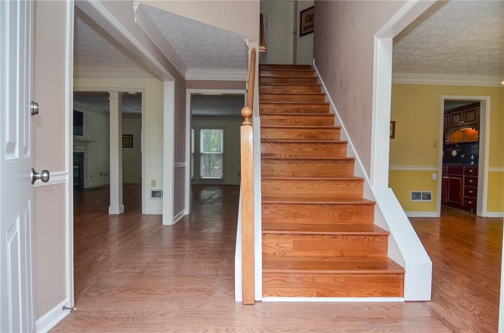 930 Cedar Bluff Trail SW