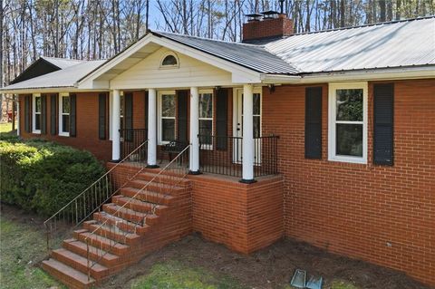 Homes For Sale - 251 Fields Landing Drive<br/> Canton, GA 30114