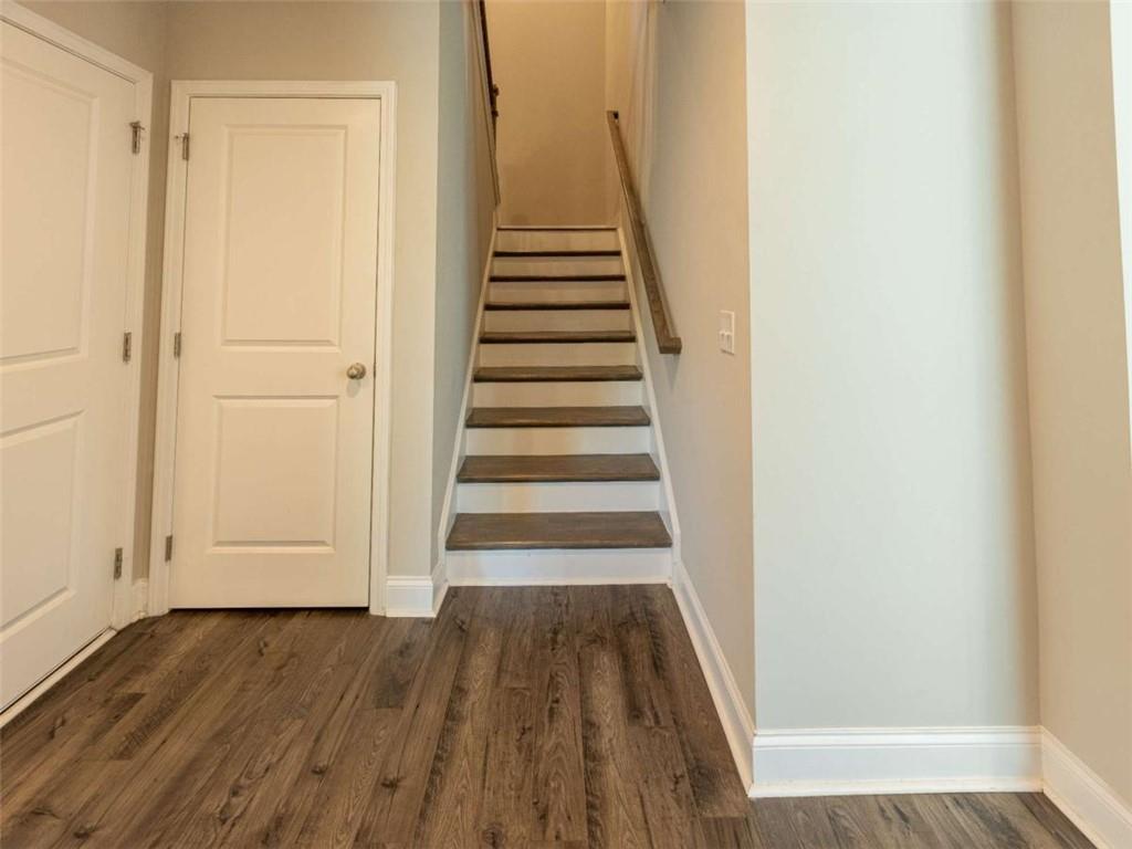 Addison Point - Residential