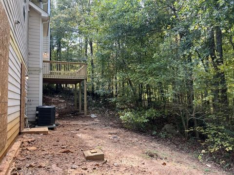 A home in Ellenwood