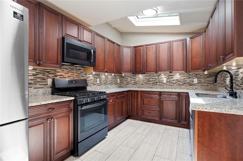 Holly Springs - Residential