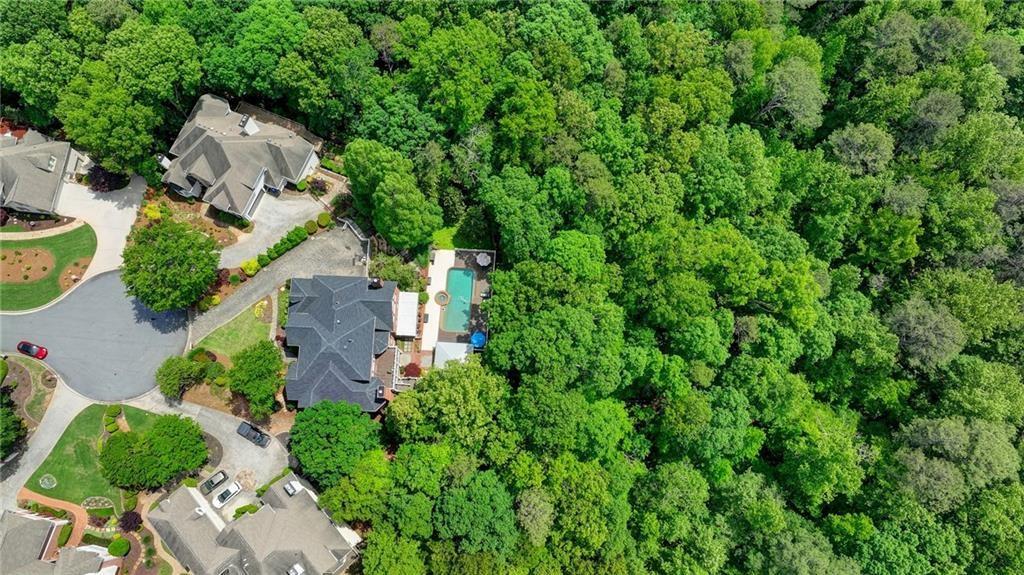 320 Chason Wood Way, Roswell, Georgia image 22