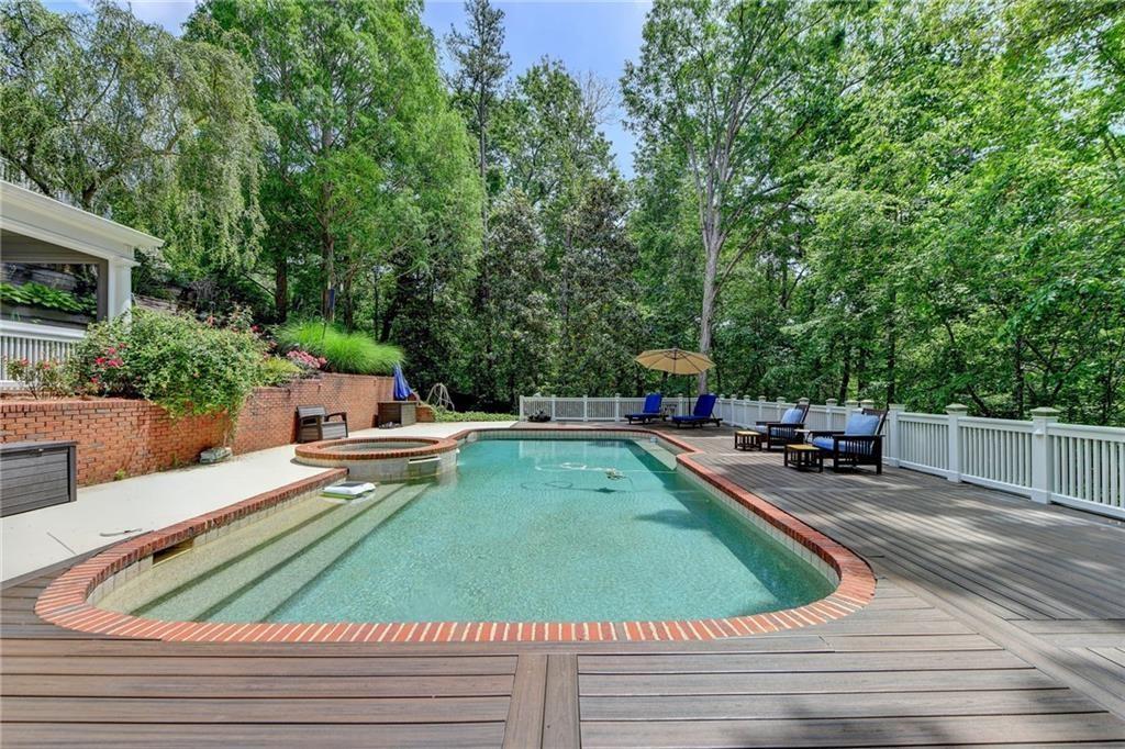 320 Chason Wood Way