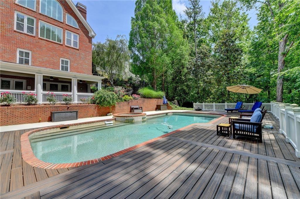 320 Chason Wood Way, Roswell, Georgia image 7
