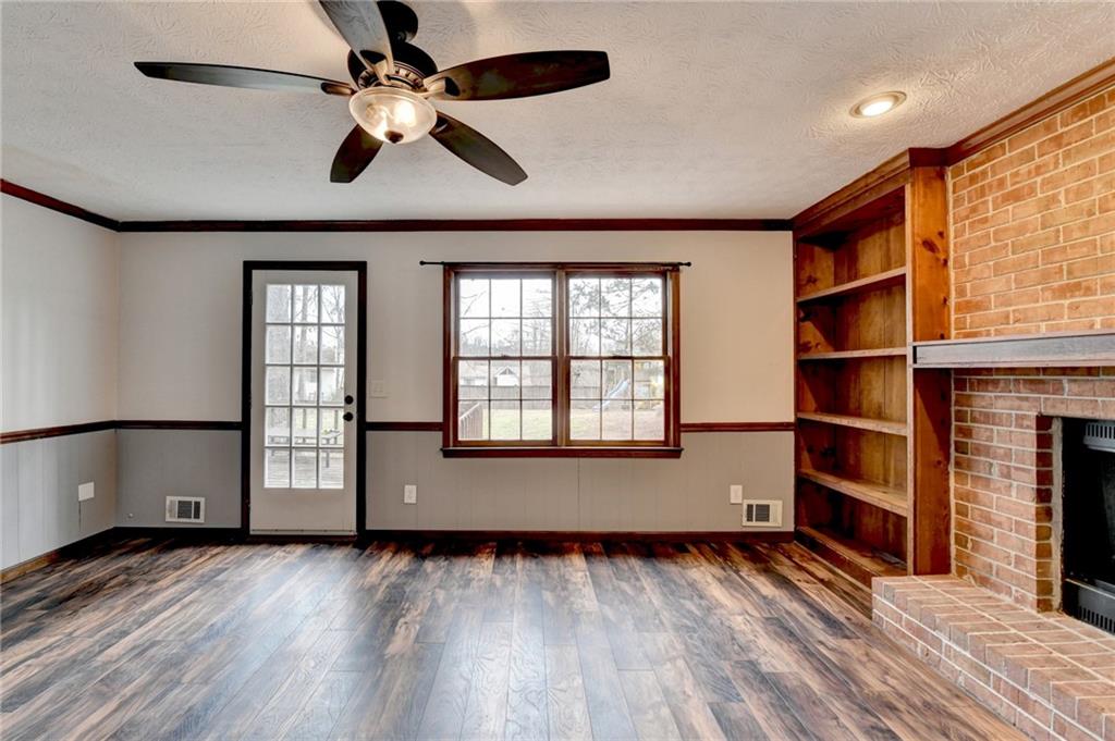 3898 Buckland Drive, Lilburn, Georgia image 29