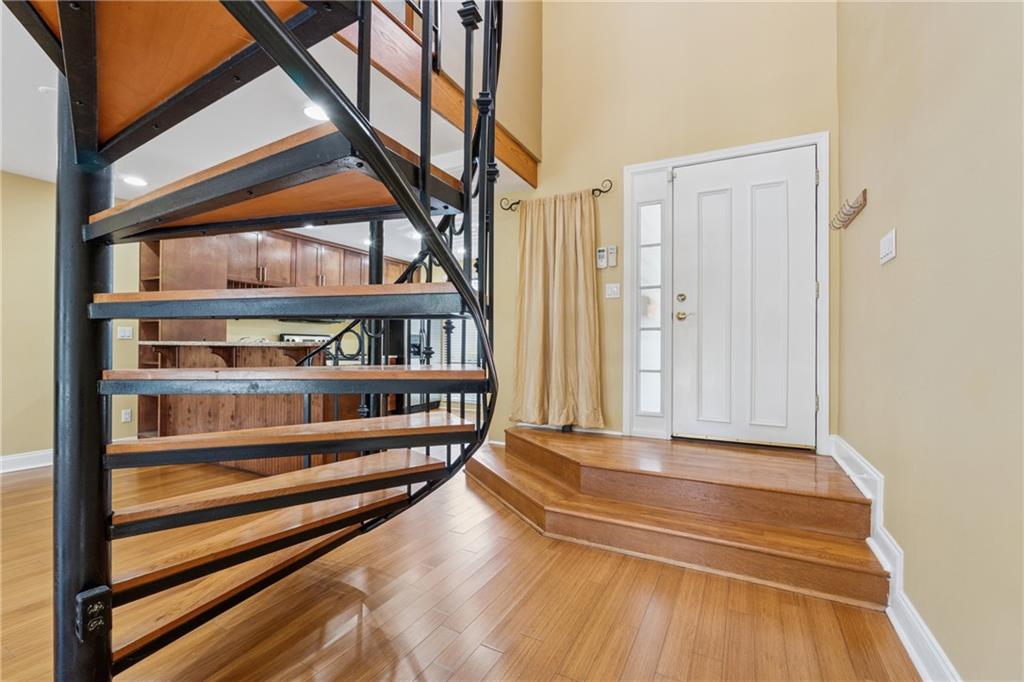 1023 Riverbend Club Drive SE 23