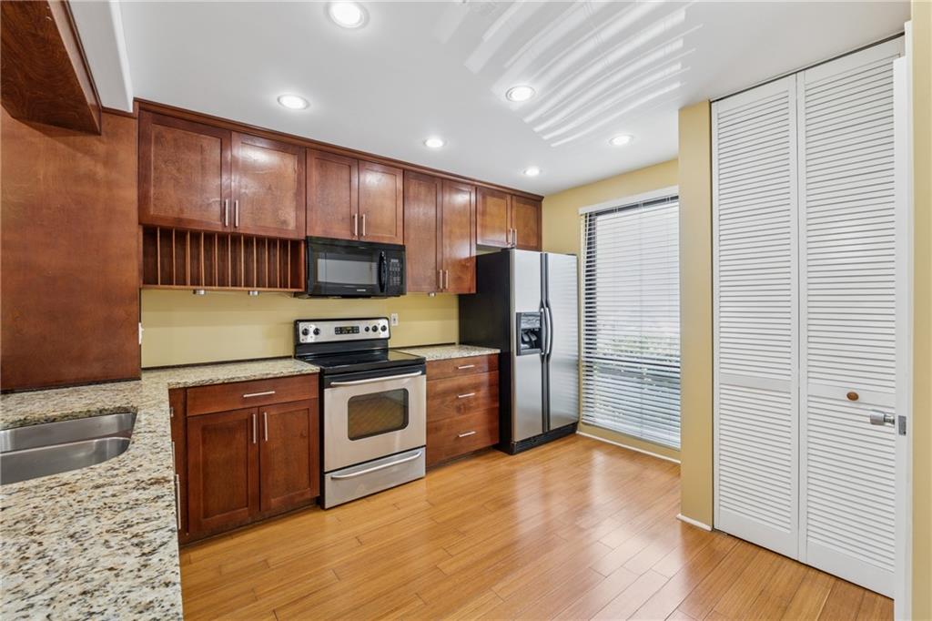 1023 Riverbend Club Drive SE 23