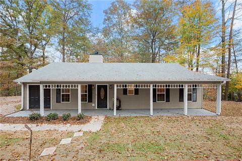 A home in Dahlonega