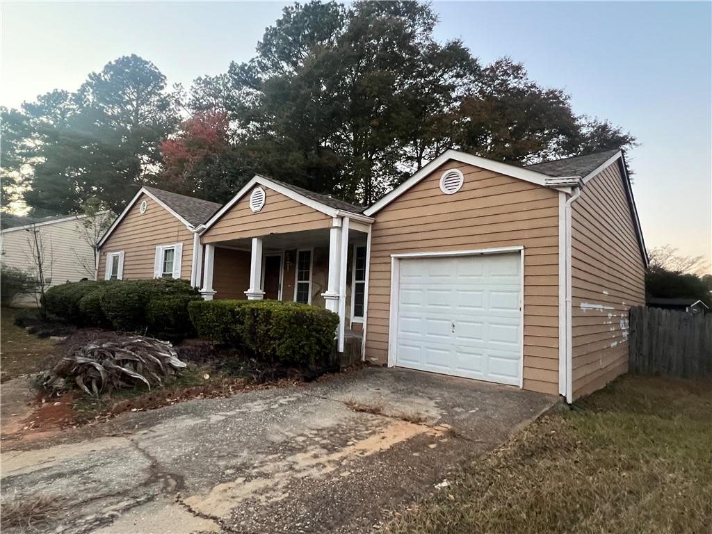1112 Reynolds Court