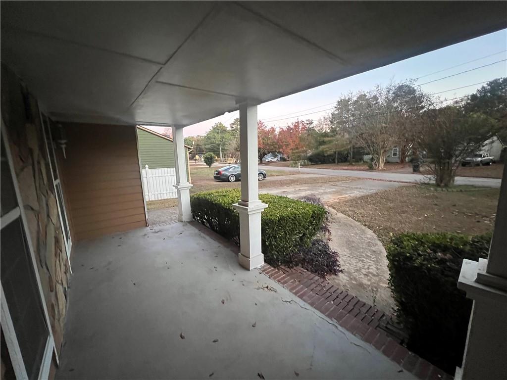 1112 Reynolds Court