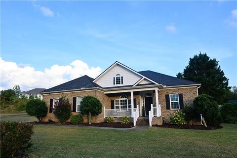 A home in Calhoun