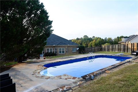 A home in Calhoun