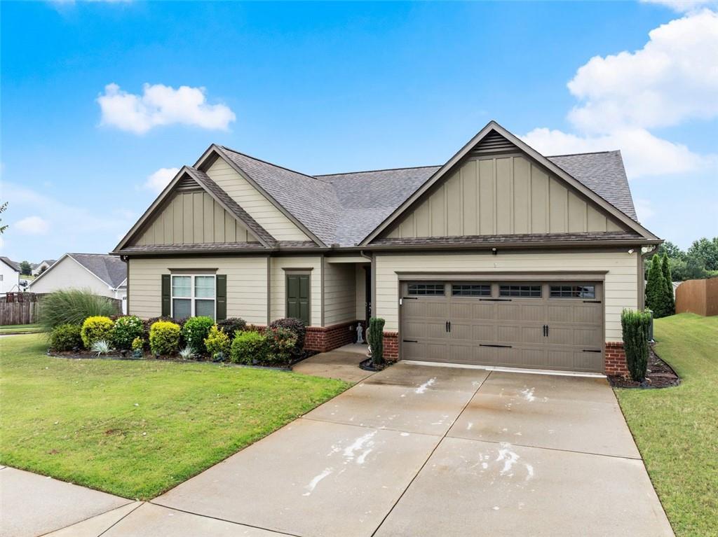 4471 Clubside Drive, Gainesville, Georgia image 3