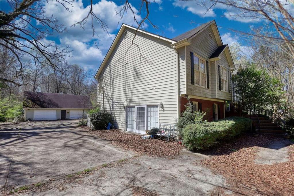 3588 Old Hamilton Mill Road