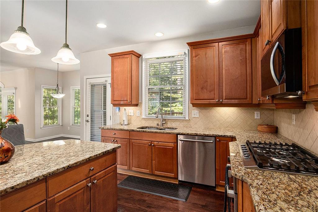 MORNINGBROOKE - Residential