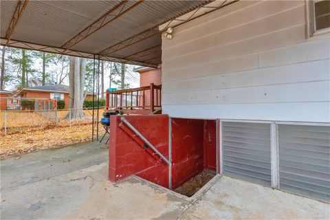 A home in Ellenwood