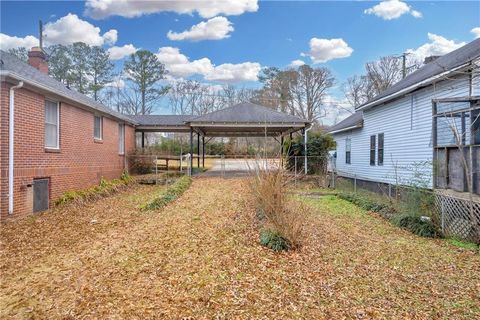 A home in Ellenwood