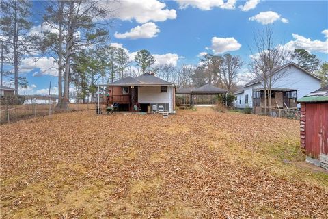 A home in Ellenwood