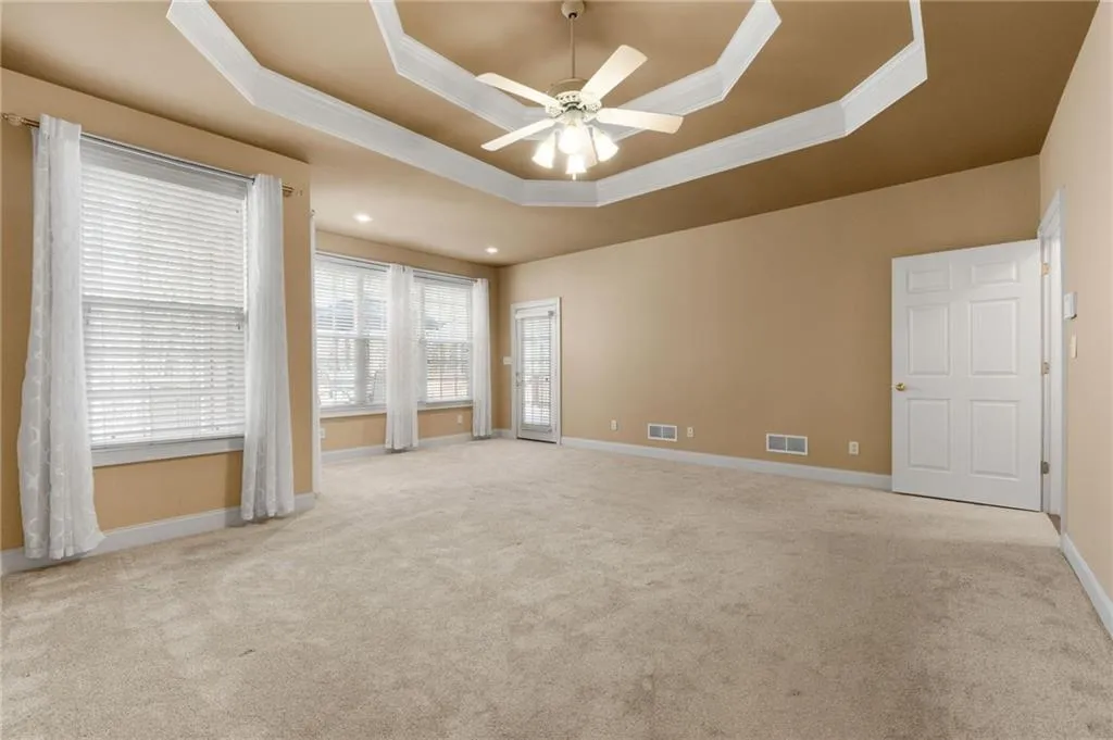 Fayetteville, Georgia 30215, United States, 5 Bedrooms Bedrooms, ,5 BathroomsBathrooms,Residential,Active,155477