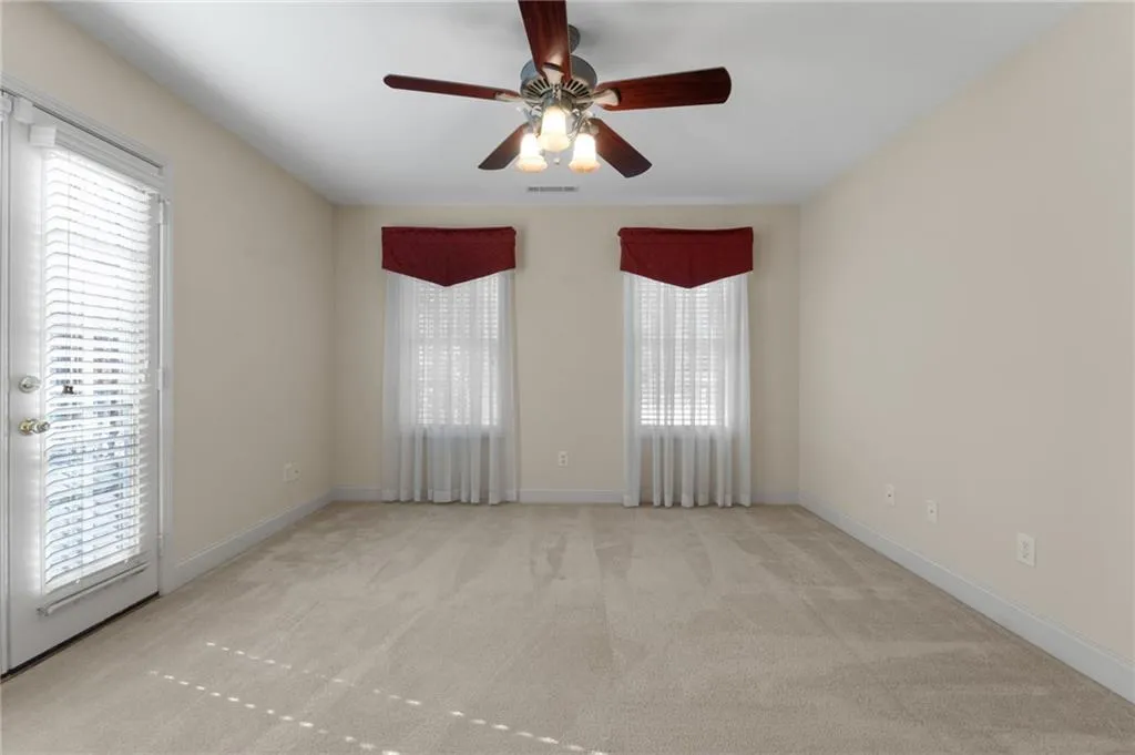 Fayetteville, Georgia 30215, United States, 5 Bedrooms Bedrooms, ,5 BathroomsBathrooms,Residential,Active,155477