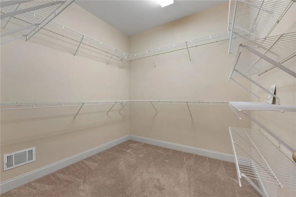 Fayetteville, Georgia 30215, United States, 5 Bedrooms Bedrooms, ,5 BathroomsBathrooms,Residential,Active,155477