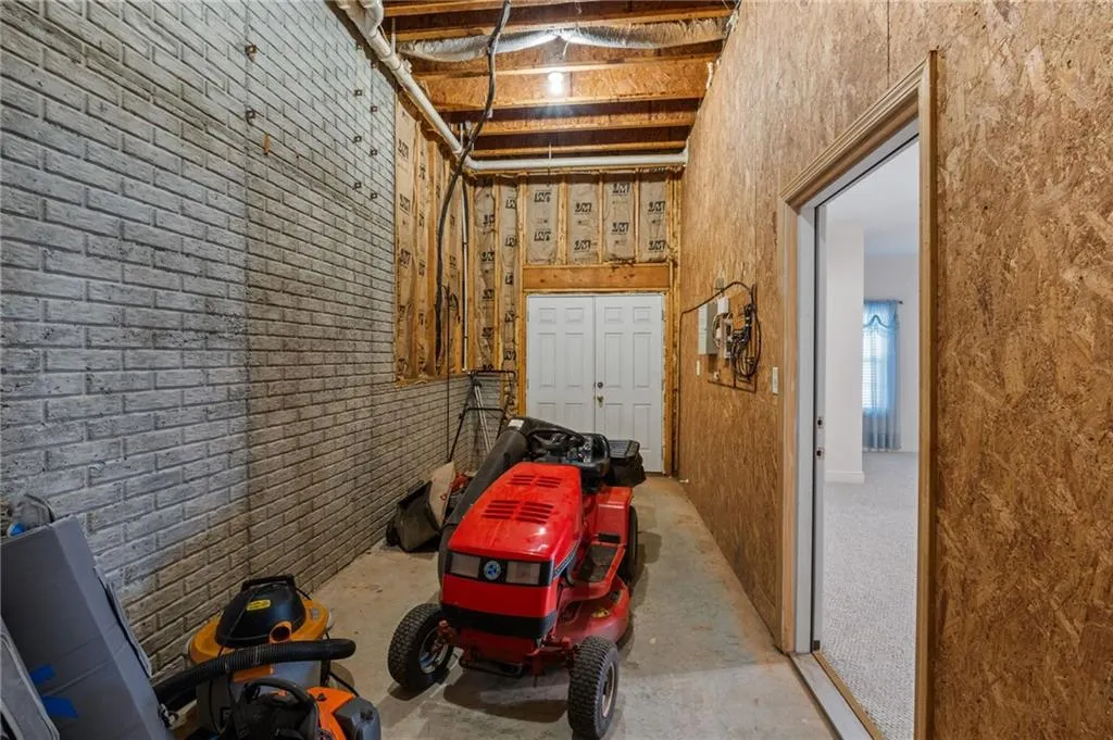 Fayetteville, Georgia 30215, United States, 5 Bedrooms Bedrooms, ,5 BathroomsBathrooms,Residential,Active,155477