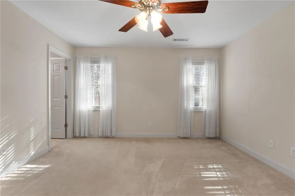 Fayetteville, Georgia 30215, United States, 5 Bedrooms Bedrooms, ,5 BathroomsBathrooms,Residential,Active,155477