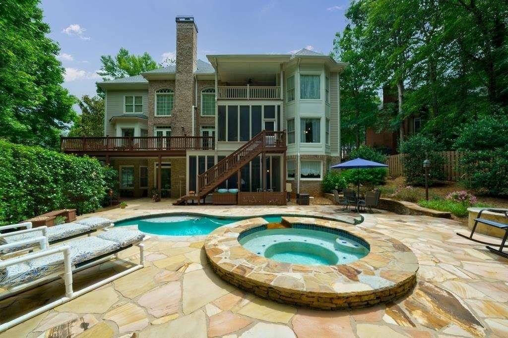 5053 Chapel Crossing