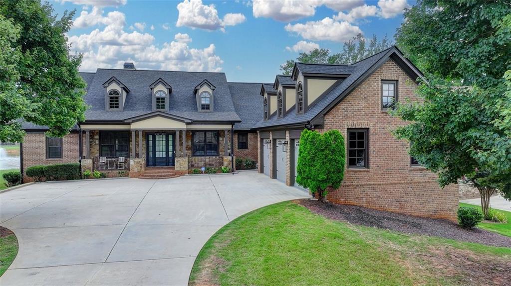 835 LOW FALLS Court