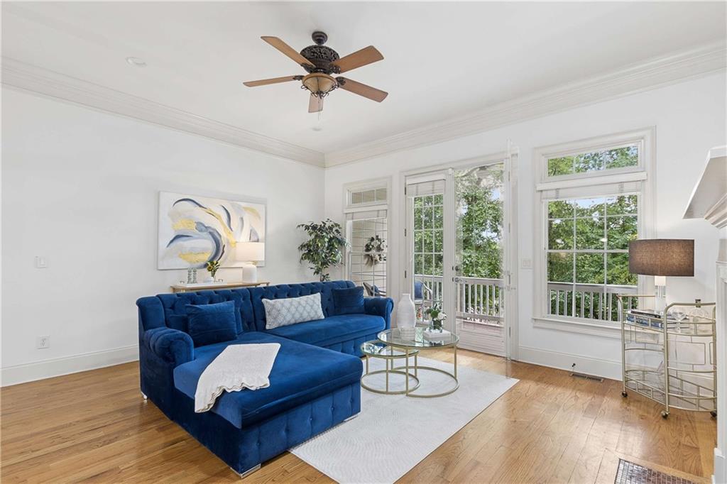 997 Pearl Point