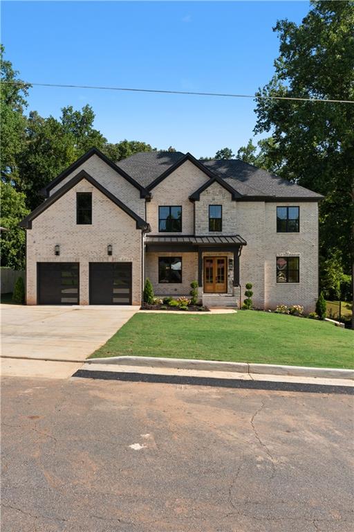 570 Power Avenue