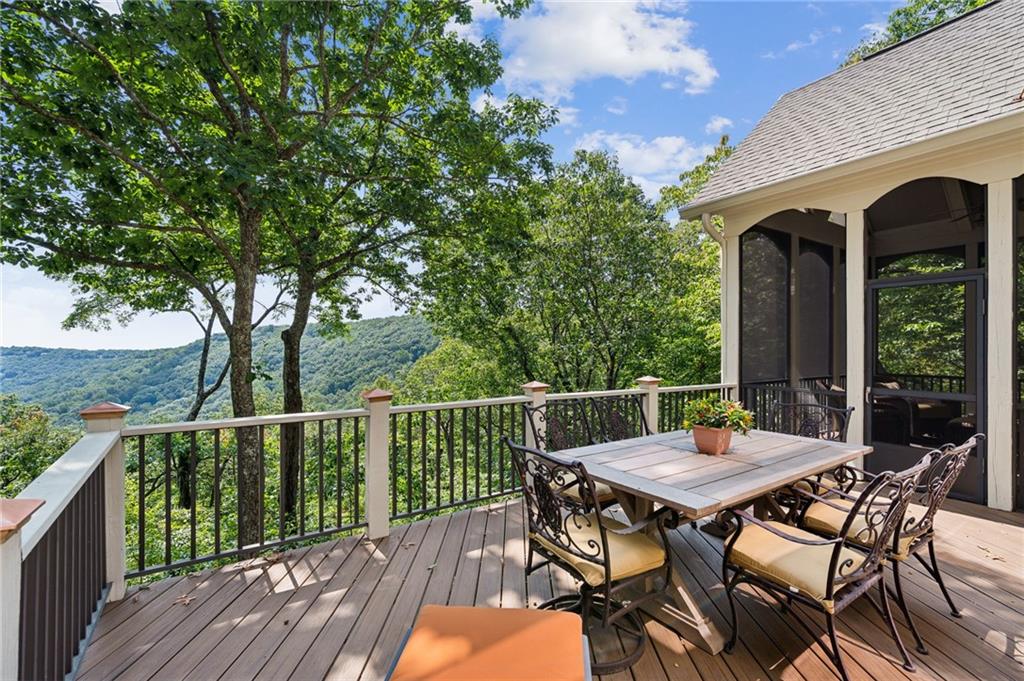 465 Huckleberry Trail