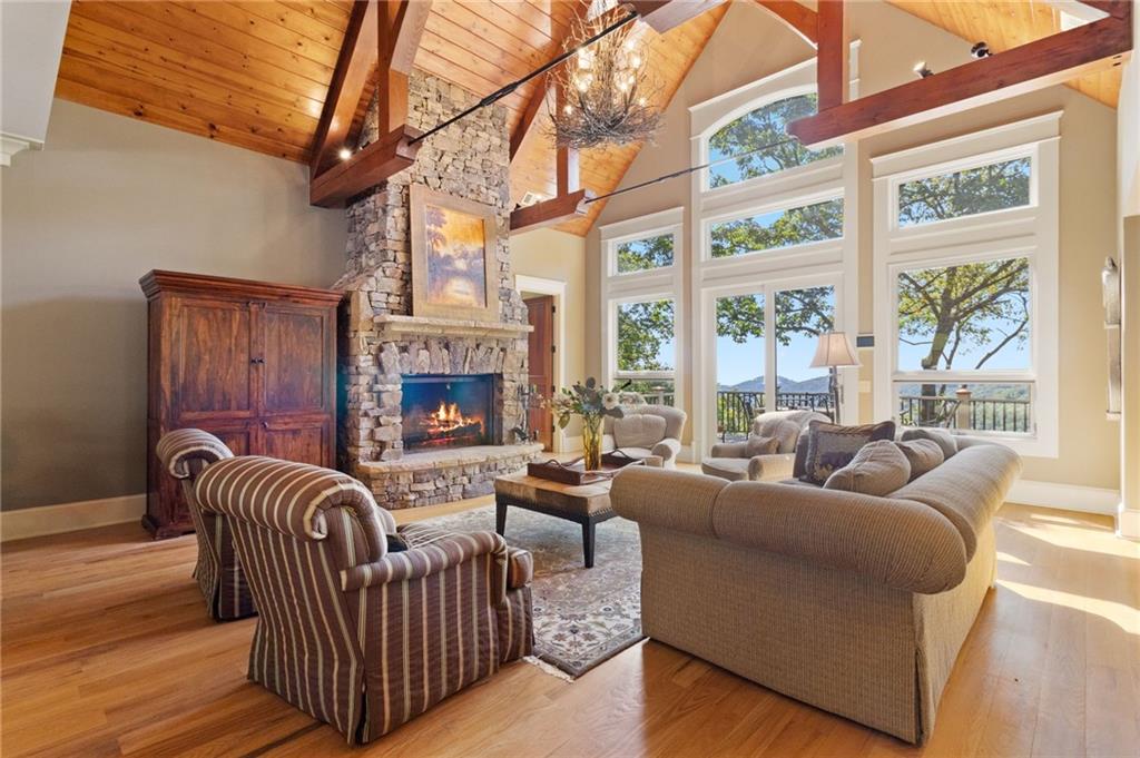 465 Huckleberry Trail