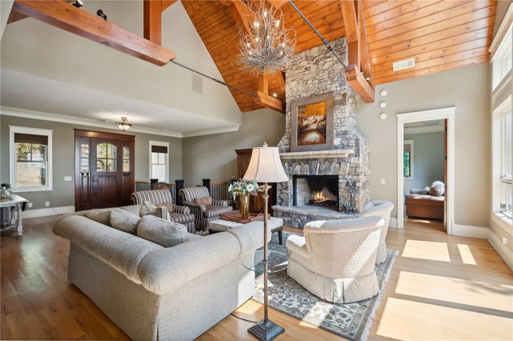 465 Huckleberry Trail