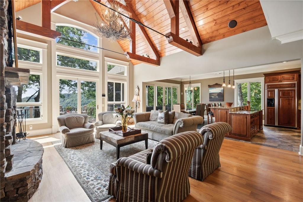 465 Huckleberry Trail