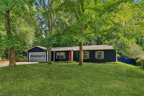 Homes For Sale - 5233 Mccarter Station<br/> Stone Mountain, GA 30088