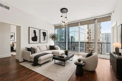 Condo For Sale - 1080 Peachtree Street #1904<br/> Fulton County, Atlanta, GA 30309