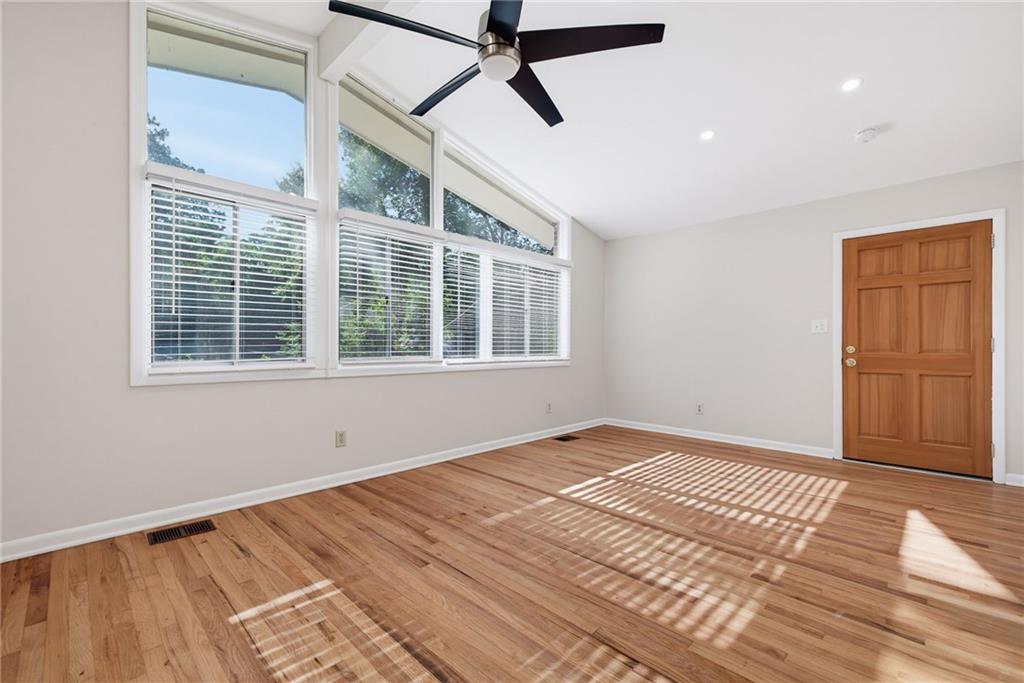 2988 Vine Circle