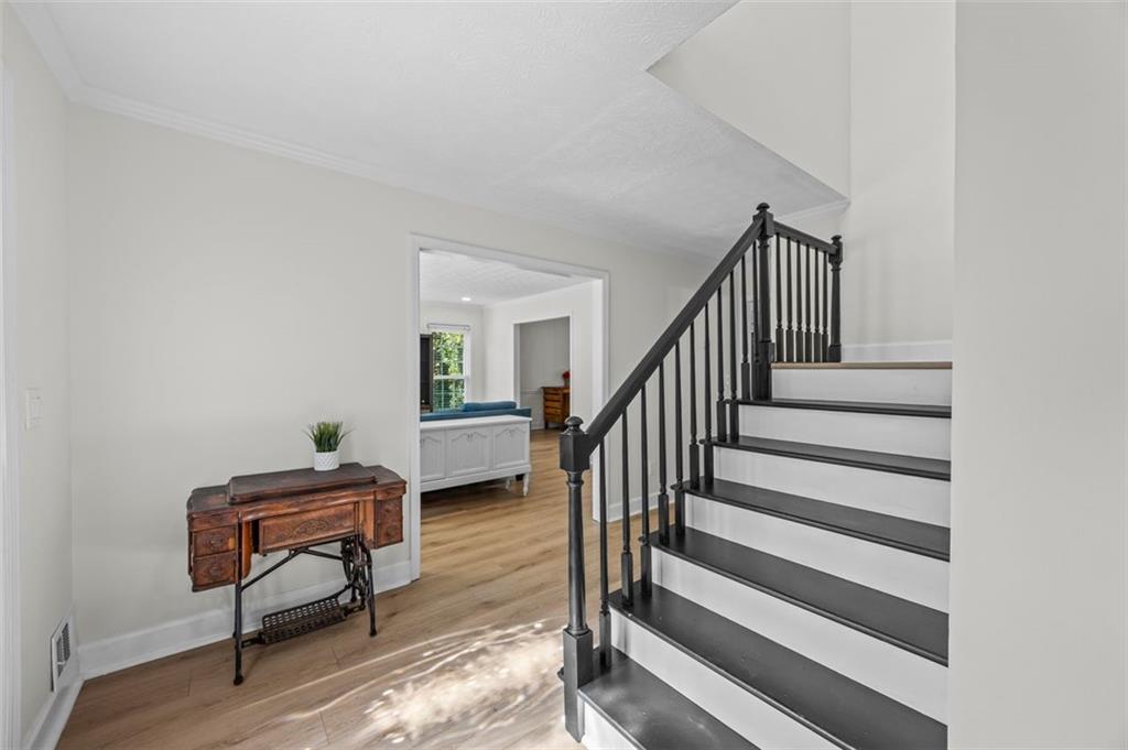 3163 OAK SPRINGS Way