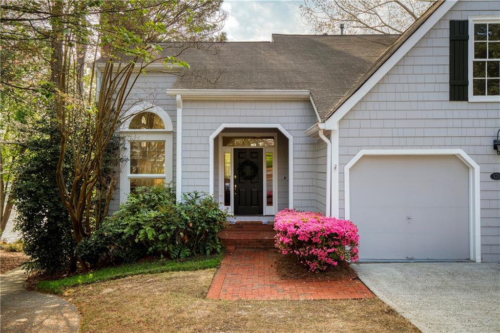 3711 Spinnaker Circle, Alpharetta, Georgia image 2