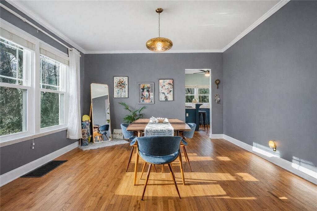 2323 Venetian Drive SW