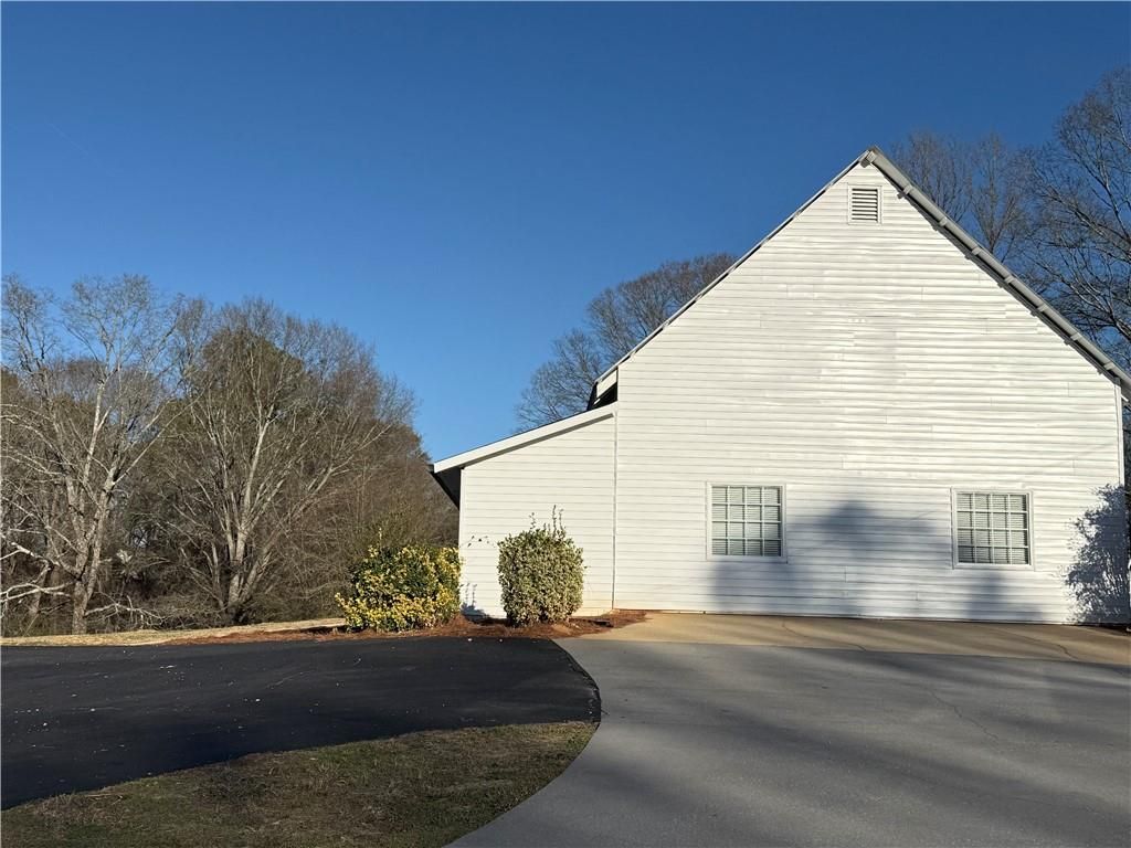 Photo of 4002 Joe Frank Harris Parkway NW, Cartersville, GA 30120 (MLS # 7704385)