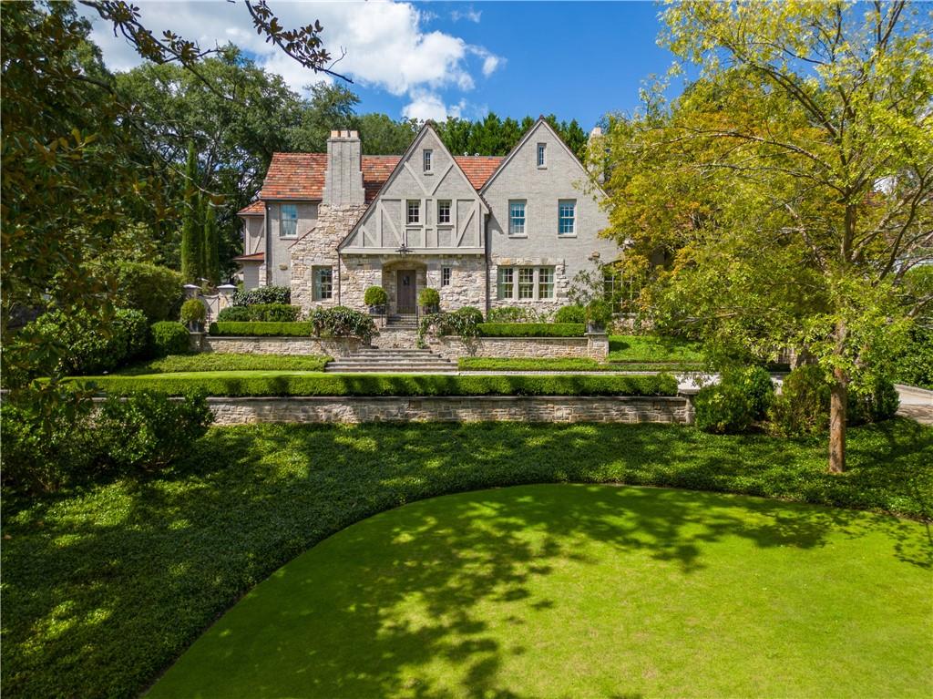 Haynes Manor - Residential