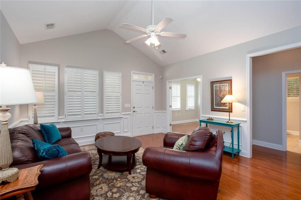2653 Grapevine Circle 901