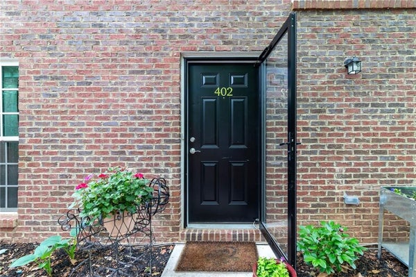 1166 BOOTH RD SW APT 402, MARIETTA, GA 30008 - Image b5cab2bef675873dbd6bf634e8058e6f/285407153