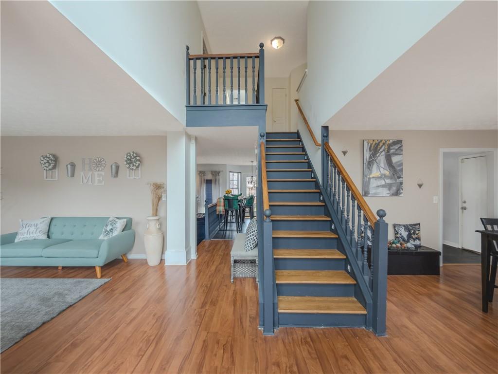 185 Hazelhurst Drive