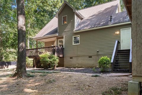 A home in Dawsonville