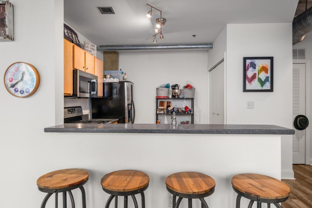 115 W Peachtree Place NW 615