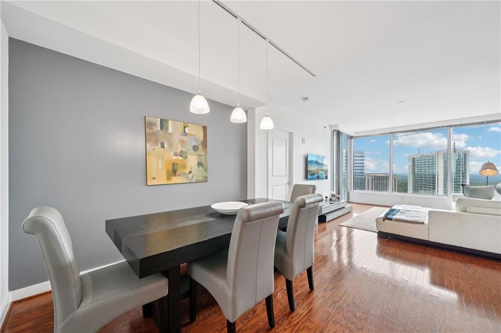 3338 Peachtree Road NE 3006