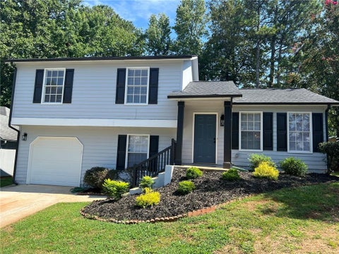 Homes For Sale - 851 Shore Drive<br/> Dekalb County, Lithonia, GA 30058